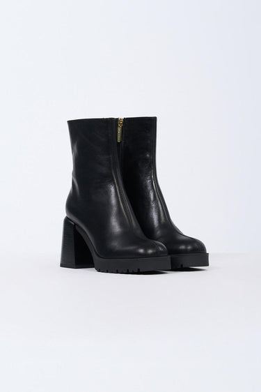 Stivale SA24149G0N-TK0 SA24149G0N-TK0 000 NERO POLLINI 