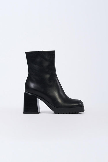 Stivale SA24149G0N-TK0 SA24149G0N-TK0 000 NERO POLLINI 