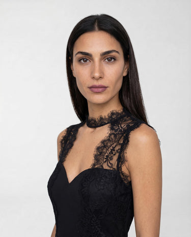 Abito lungo Rinascimento con Busto in Pizzo Aderente CFC0127526003 B001 NERO RINASCIMENTO 