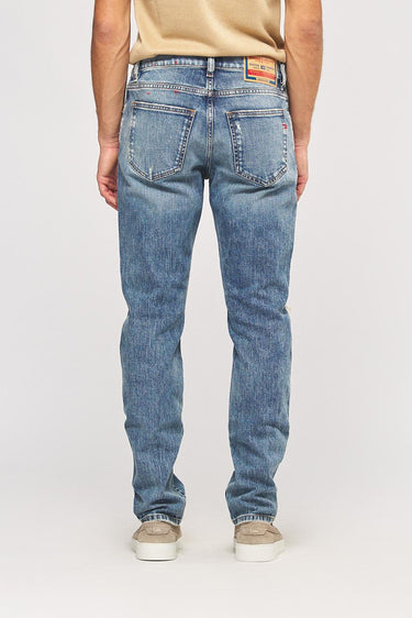 Jeans strukt A03562 09L34 A03562 09L34 01 DIESEL