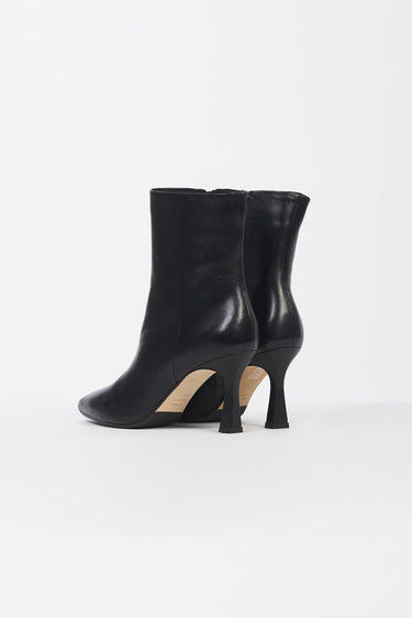 Stivaletto SC003 forma 2366 suola 80 SC003 NERO NINNI D. 