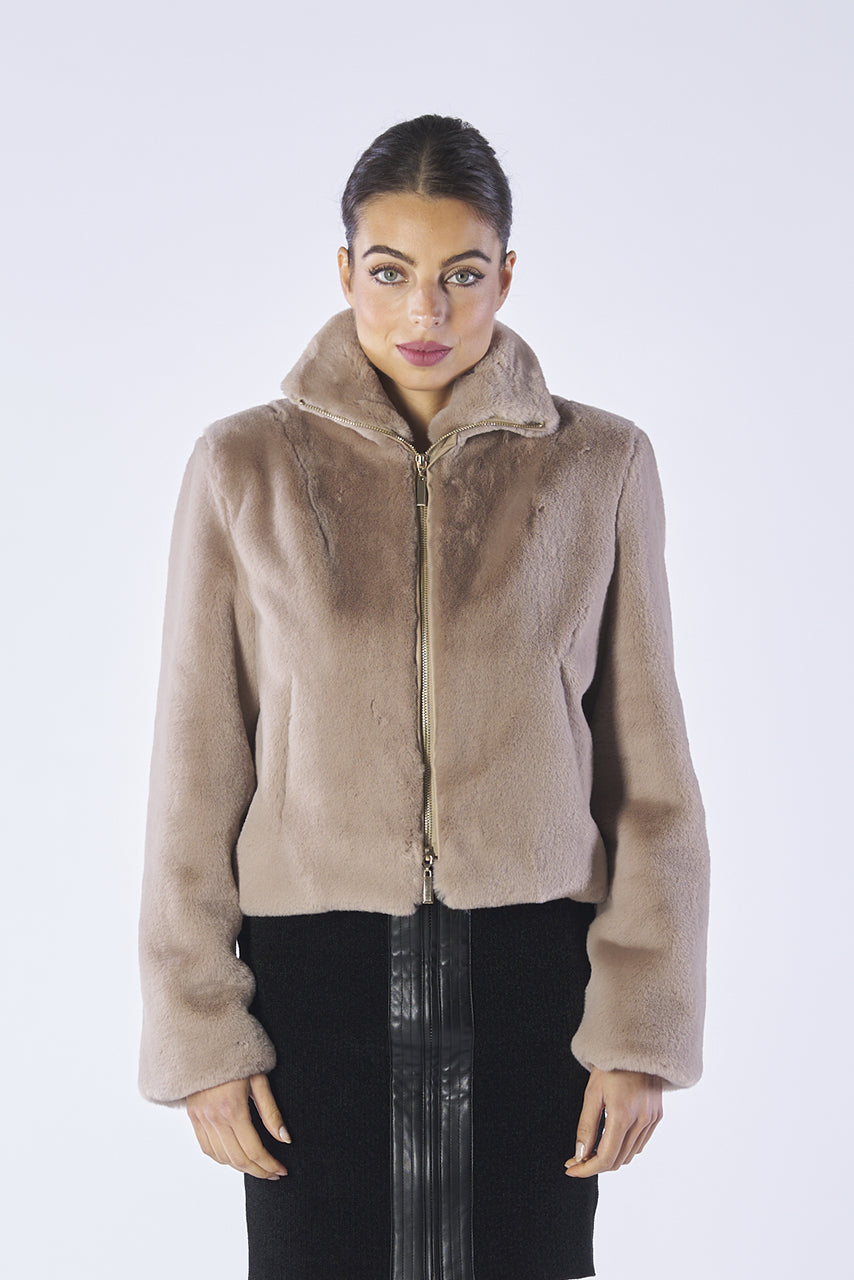 GM1516 faux fur jacket with zip