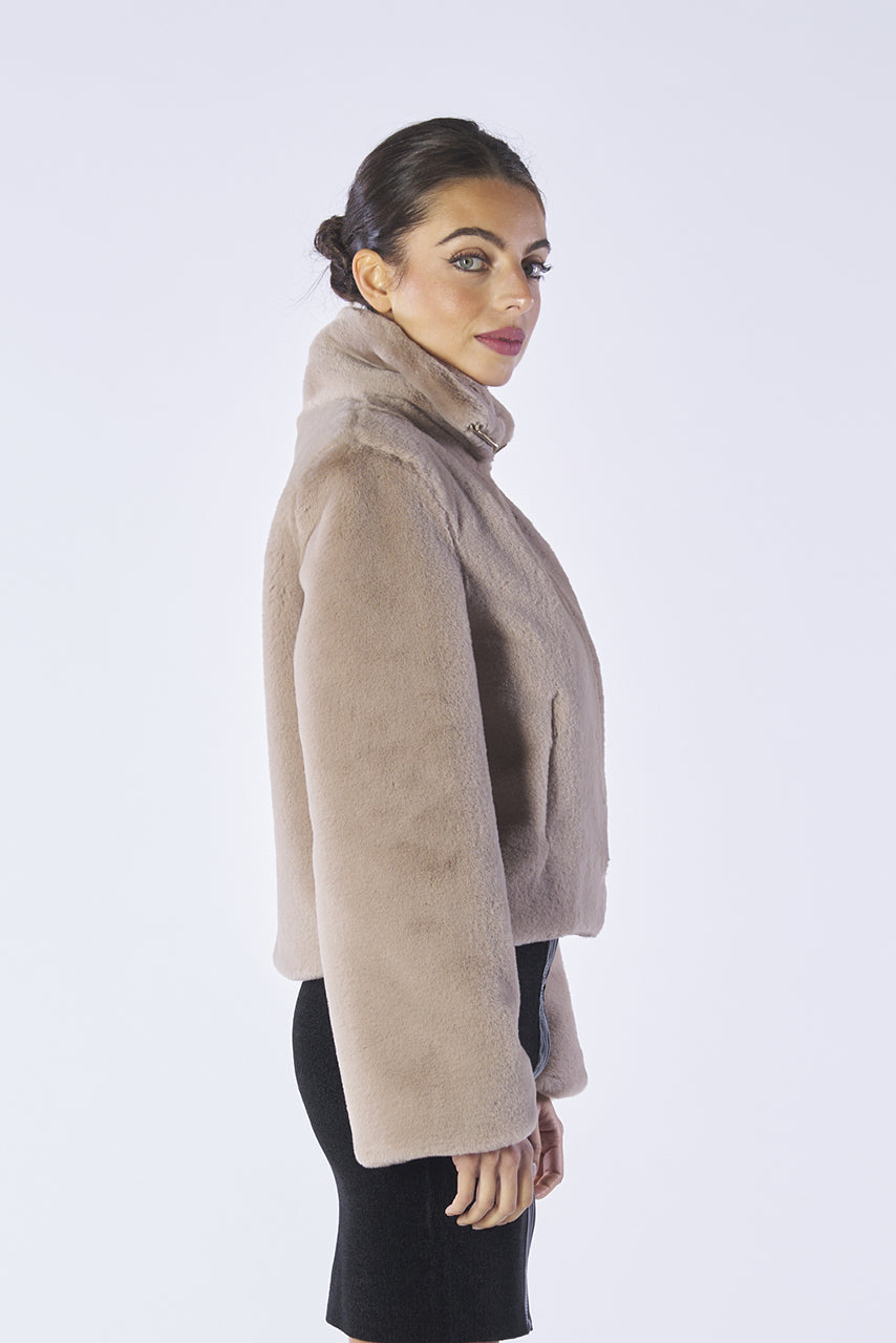 GM1516 faux fur jacket with zip