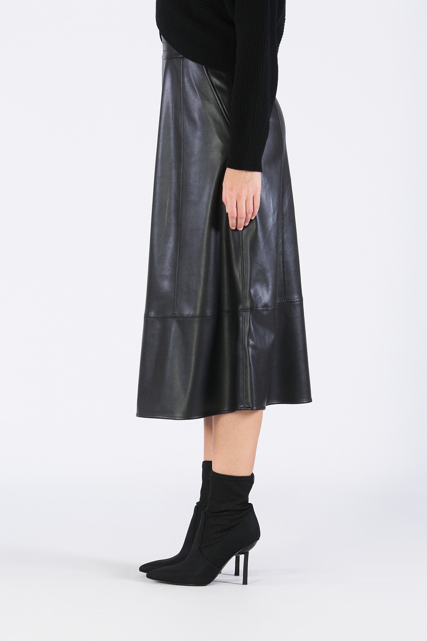 Skirt SCHIZZO 23377602004 leather effect coated jersey