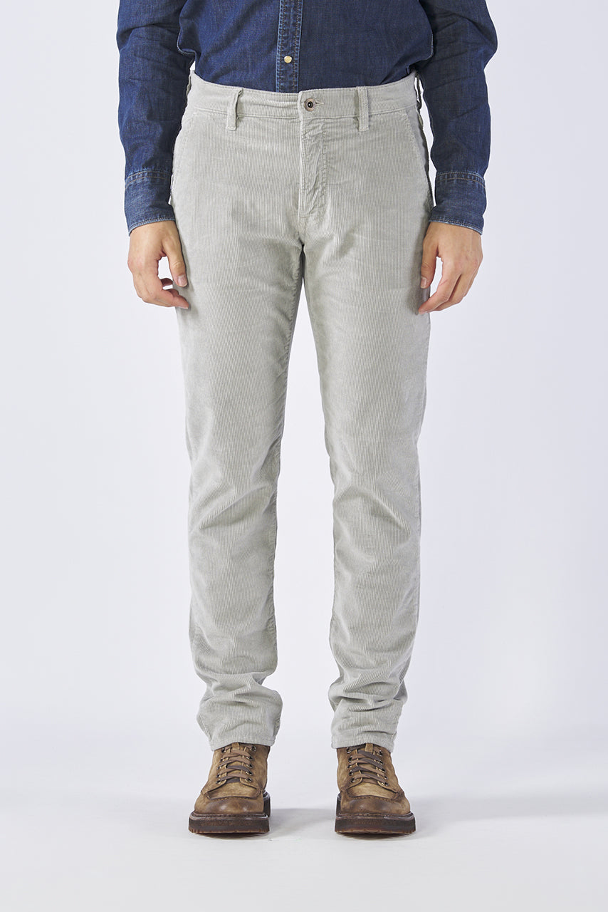 SVM020Z3V0023 trousers with zip fastening