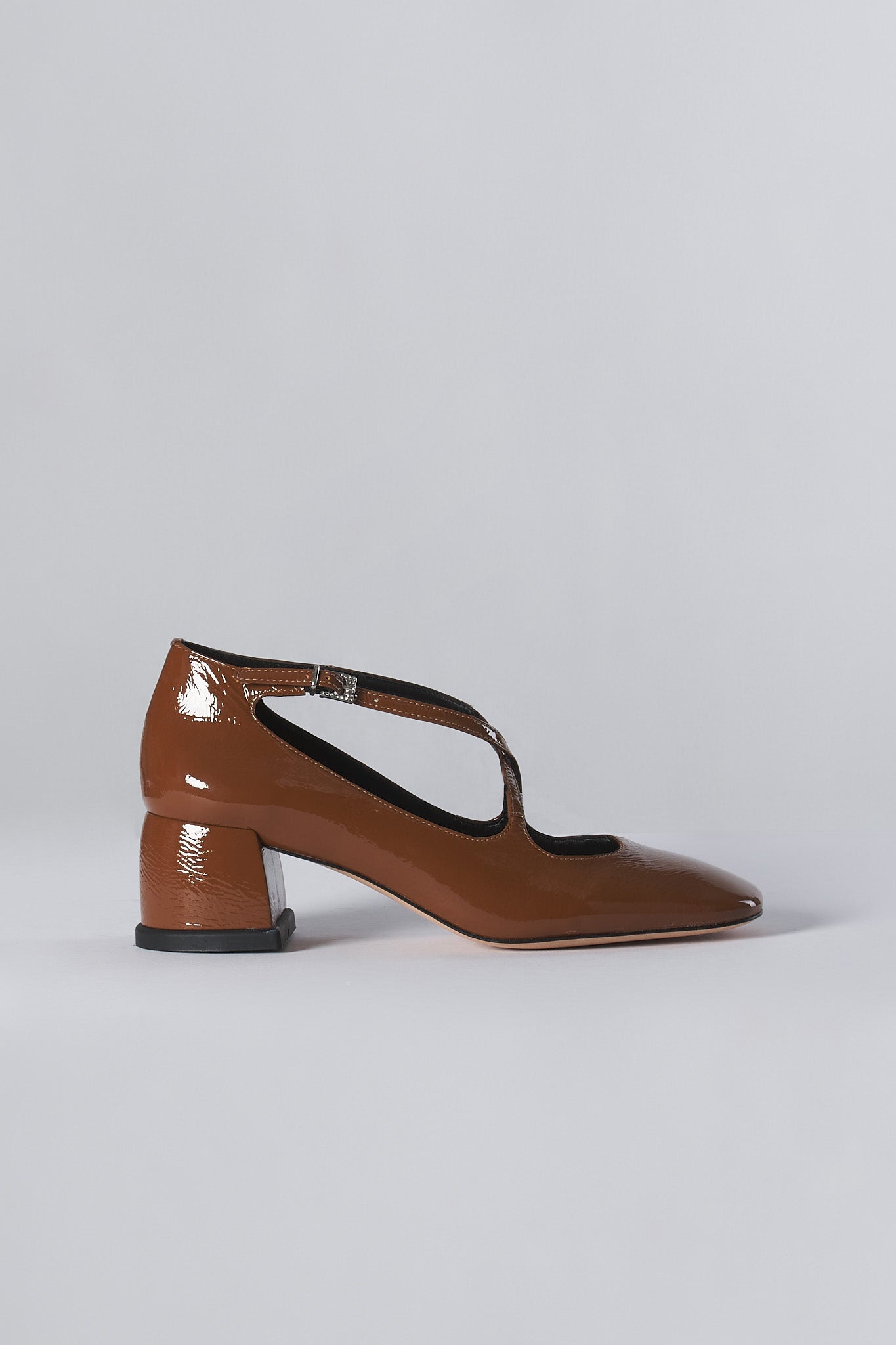 Shoe 1774017