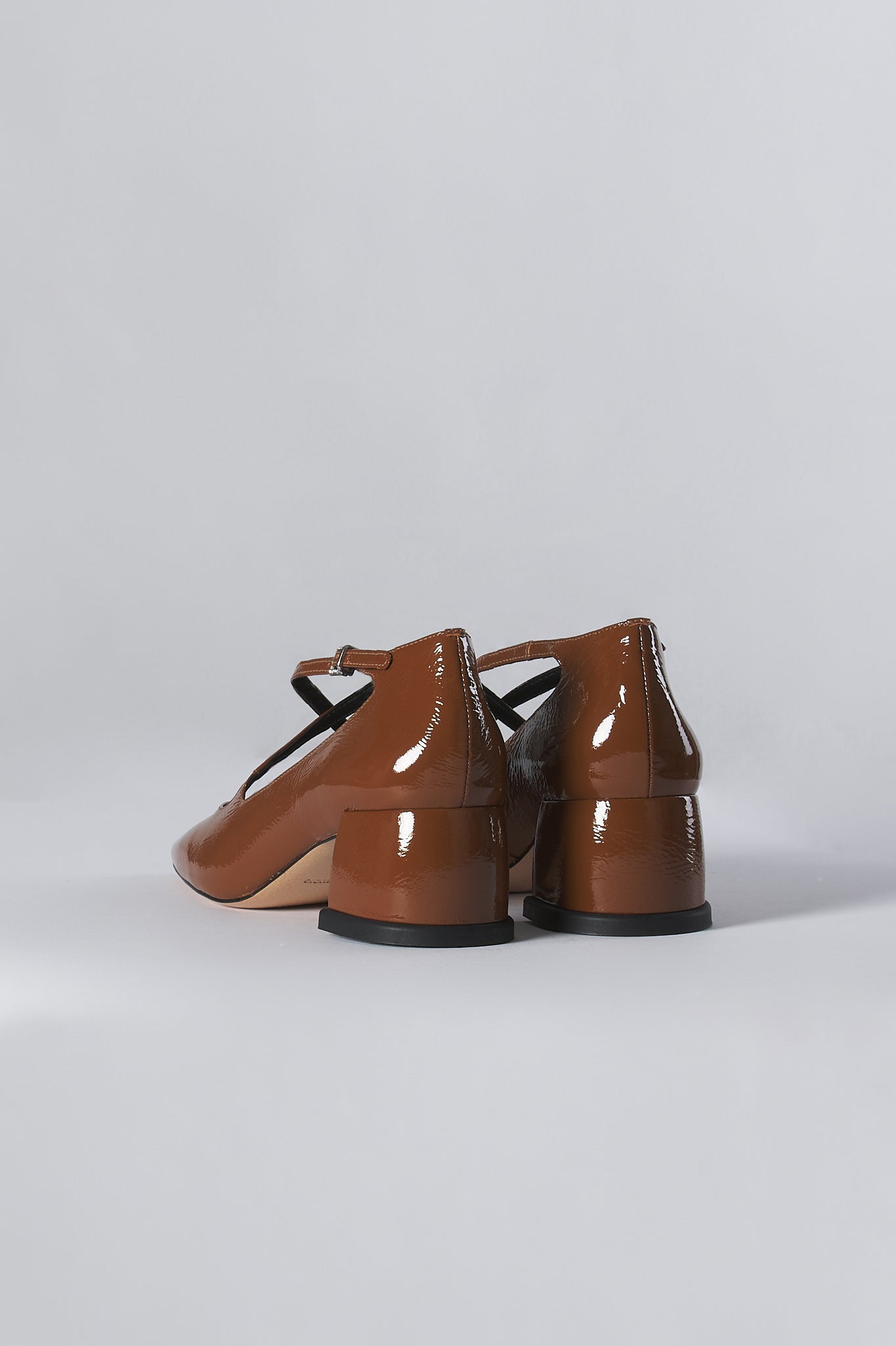 Shoe 1774017